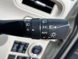 [オートライト]AUTOに合わせておくだけで夜間や、トンネル内で自動でヘッドライトが点灯します!付け忘れ消し忘れがないので楽々☆