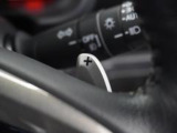◆パドルシフト◆オートマチック車でもミッション車のようなフィーリングを楽しめます。エンジンブレーキを使いたい時にも役立ちます。