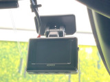 【ドライブレコーダー】ドライブレコーダー装備!走行中はもちろん、あおり運転や事故に遭遇した際、映像で記録し、万一のリスクに備えます。※記録用SDカードはお客様ご自身でご準備いただく必要があります。