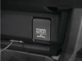 ◆12V電源ソケット◆スマートフォンの充電等にも便利な電源ソケット!使いやすい場所に装備されています。