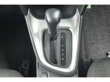 全車ロングラン保証付き!1年間、走行距離無制限で約60項目、5000部品が対象となります。さらに有料で最大3年まで期間を延長することもできます。