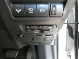 ETC車載器付きです。高速道路の料金所もスムーズに通過できます。※セットアップ費用は別途必要です。