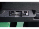ETC2.0車載器を装備していますので、高速道路の料金所をスムーズに通過。料金もお得になる場合があります。