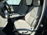 マッサージ機能がついておりますので、長時間の運転後も優しく体をほぐしてくれます!ぜひお試しください!シートベンチレーション機能付き