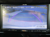 バックカメラ装備♪狭い駐車場などで便利!!