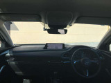 見晴らしが良く開放的な車内。視界も良好でストレス無く快適なドライブをご提供できます♪