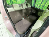コンパクトカーですが、セカンドシートは十分な広さがあり快適にお乗りいただけます♪シートを倒して大きな荷物を積んだりと、用途の幅が広い1台です。