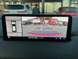 360度ビューモニターです。前後左右の安全を確認できます。