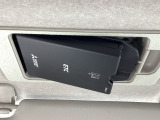 マツダ純正スマートインETC装備!サンバイザーの裏に車載器をスッキリ収納!ワンプッシュでETCカードの出し入れも簡単にできます。