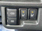 [アクセサリーソケット&シートヒーター]運転席左下にございます☆