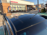 中古車という商品の特性ルーフには子キズや塗装しみ細かな凹み等があります
