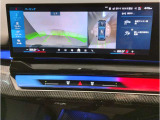 【バックモニター】&rdquo;R&rdquo;レンジにシフトチェンジして頂くとバックカメラとセンサーが起動し駐停車時の運転をサポートします。
