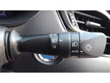 ライトもAUTO機能が付いていて、暗くなると自動で点灯し、明るくなると自動で消灯するので、大変お役にたちますよ!!