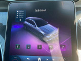 初年度登録から3年間は新車保証(メルセデスケア)を継承して、ご利用になれます。メルセデスケアは一部消耗品や、定期点検までも保証対象となりますので、保証が広範囲です。※詳しくはスタッフまでお問合せ下さい