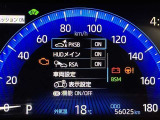 【パーキングサポートブレーキ】超音波センサーで進行方向の障害物を検知し、万が一誤ってアクセルを踏んでしまった時にブザーとランプ表示でお知らせ!加速を抑制し衝突被害を軽減します!