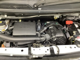 ホンダスタッフがしっかり整備して保証付きにてお渡し致します。エンジンルーム&室内ルームともにクリーニング済みで清潔です。快適なドライブをお楽しみください。