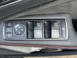 運転席側ウィンドウ開閉スイッチ類