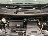 エンジンルームもクリーニング済みできれいですよ。日産の整備士がしっかりと丁寧に点検していますので安心してお乗りいただけます