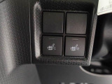 運転席と助手席にはシートヒーターも付いています!