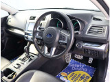 自社で車検を行う事が出来る検査ラインも完備しており、リバーサイド内で車検と法定点検・整備が完結します。