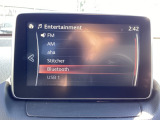 Bluetoothに接続することで、スマートフォンに入っている音楽アプリを車内で楽しめたり、通話が出来ます♪