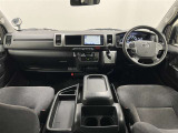 大人数乗れるワゴン車!ワイワイ移動出来そうです!