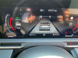 視認性の高いメーターで運転情報を的確に把握できます!
