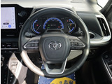 【車屋】として、長く車業界に従事した経験豊富なスタッフが多数在籍しております。