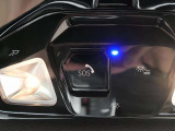 ◆インスツルメントパネルやインテリアトリムなどは、調和しなが洗練された室内を作り上げ、スイッチ類によって、優れた操作性をも実現。ドライバーの視線や動線を考え、人間工学に基づきデザインされています。◆