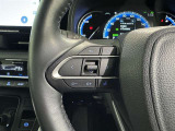 ステアリングスイッチ装備!運転しながら手元でオーディオの操作などができます。