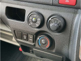 ■禁煙車/マニュアルエアコン/リアエアコンSW/USB/HDMI!