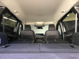 天井も綺麗です☆私は中古車を見るときに天井を良く見るようにしています☆ここが綺麗な車は車内が綺麗なことが多いです☆