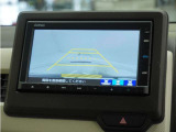 ◆バックカメラ◆リバースにするだけで映ります、後方の安全確認や、狭い駐車場での車庫入れ、雨の日や夜間など視界の悪い時に便利です!安全にバックする為には欠かせない装備です。