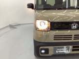 自社整備工場で点検整備をおこなってからお渡ししています。車検が残っている場合は『12ヶ月点検整備』を、車検整備付きの場合は『車検整備』をおこないます。整備費用は車両本体価格に含まれています。