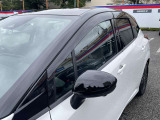 プラスチックバイザーで雨の日も車内換気で気分良くドライブ出来ます
