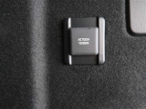 非常時やキャンプなどに役立つAC100Vコンセント付きです。
