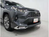 ドレスアップに効果があるモデリスタ製エアロパーツ装着車です。COOL!ですね♪