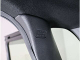 エアバッグは運転席、助手席以外にサイドカーテンエアバッグとサイドエアバッグが付いています。