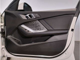 ★全国納車可能!★15年連続BMW販売台数全国TOPの信頼と実績!★お勧めの1台!早い者勝ちです!★詳細はBPS六甲アイランド店【フリーダイヤル:0078-6002-404284】迄お気軽に♪★