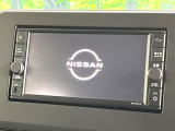 【純正ナビ】人気の純正ナビを装備しております。ナビの使いやすさはもちろん、オーディオ機能も充実!キャンプや旅行はもちろん、通勤や買い物など普段のドライブも楽しくなるはず♪