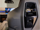 【エアバック】BMWのエアバックやその他の安全装備は、互いに補完しあう事で徹底した安全性を貫きます。万一の事故の際にそれぞれ最適な保護を提供してくれます!