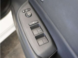 ◆パワーウィンドウスイッチ◆運転席から全席の窓の開閉操作を行うことが出来いつでも換気ができます!
