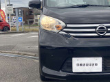 ヘッドライトは従来からのハロゲンライトになります。別途費用がかかりますが明るく白い光のディスチャージライトやLEDヘッドライトに交換も可能です☆
