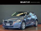 中古車専門再生工場にて熟練専任スタッフが丁寧に清掃、仕上げを実施しております。また、お客様に安心してご検討いただける様、公取協が定める基準に基づき車両検査を実施し、車両状態評価証を発行しております。