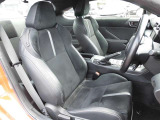 【内装】86の車内です♪もちろん、フロアマットもついてますよ〜!