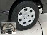 タイヤサイズは195/80R15(107/105N LT)!残り溝は5ミリ程度です!スペアタイヤ装着車!