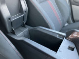 使いやすい場所に豊富な収納スペース♪