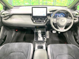 カローラクロス 2.0 GRスポーツ E-Four 4WD 