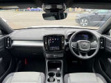 XC40 エッセンシャル B3 