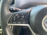 ■ステアリングスイッチ■ハンドル手元でオーディオの操作が簡単に出来ます。運転中でもナビまで手を伸ばさずに操作が出来て安心です。